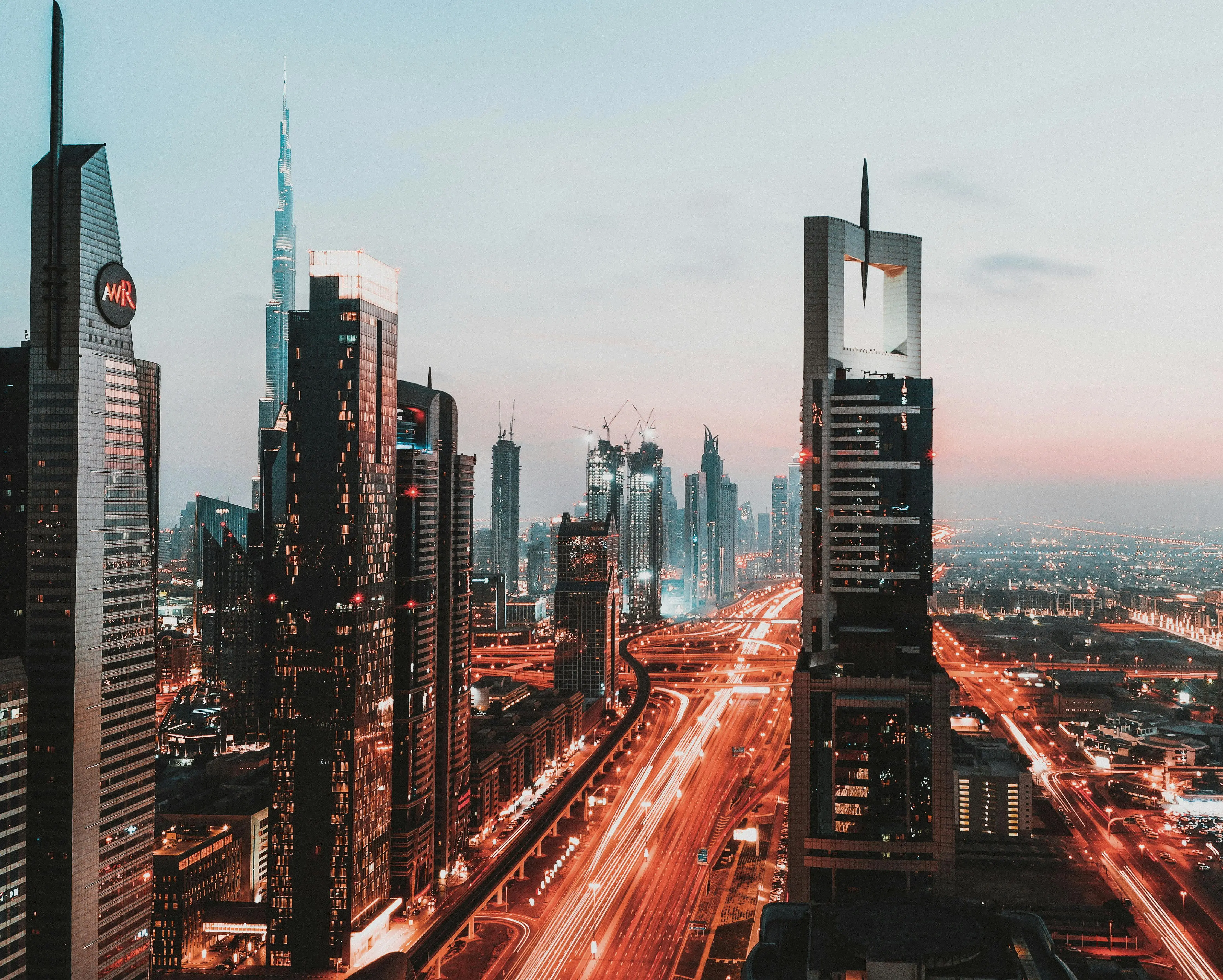Glamour of Dubai & Abu Dhabi
